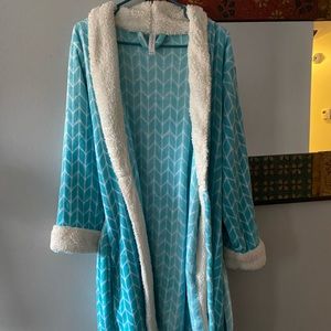 Plush pajama robe